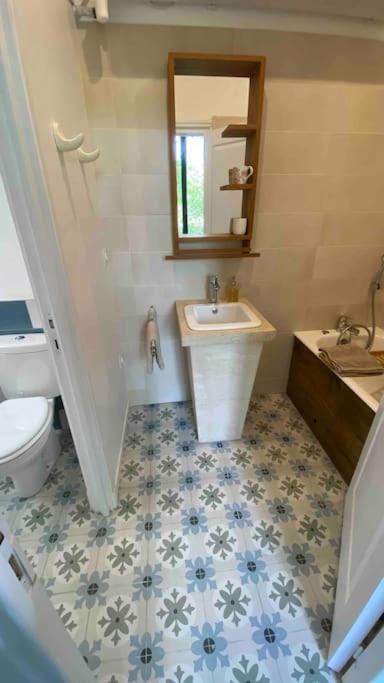 Le Presbytere - Touillon, Jacuzzi, 4 Chambres Pour 10 מראה חיצוני תמונה
