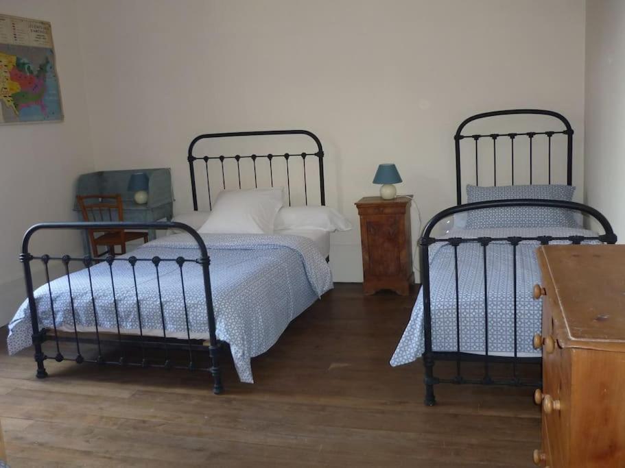 Le Presbytere - Touillon, Jacuzzi, 4 Chambres Pour 10 מראה חיצוני תמונה