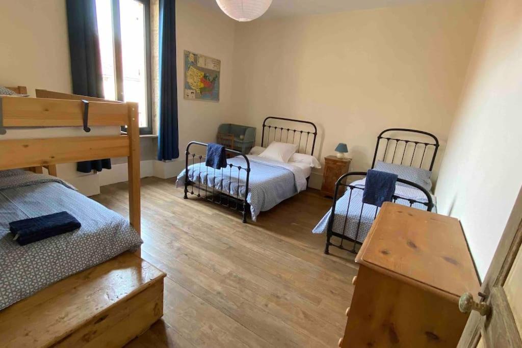 Le Presbytere - Touillon, Jacuzzi, 4 Chambres Pour 10 מראה חיצוני תמונה