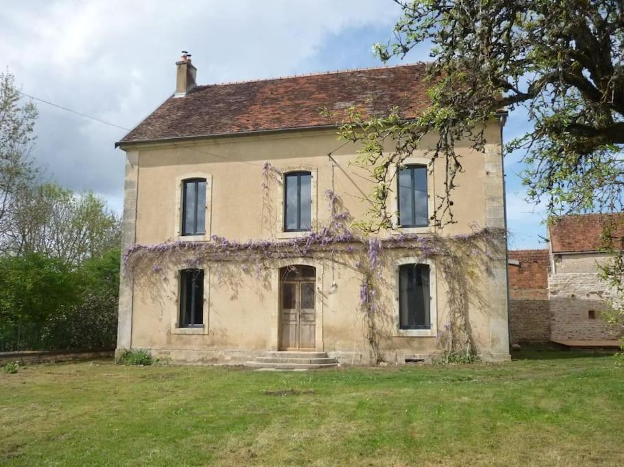 Le Presbytere - Touillon, Jacuzzi, 4 Chambres Pour 10 מראה חיצוני תמונה