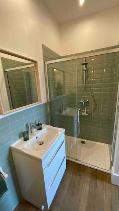 Le Presbytere - Touillon, Jacuzzi, 4 Chambres Pour 10 מראה חיצוני תמונה