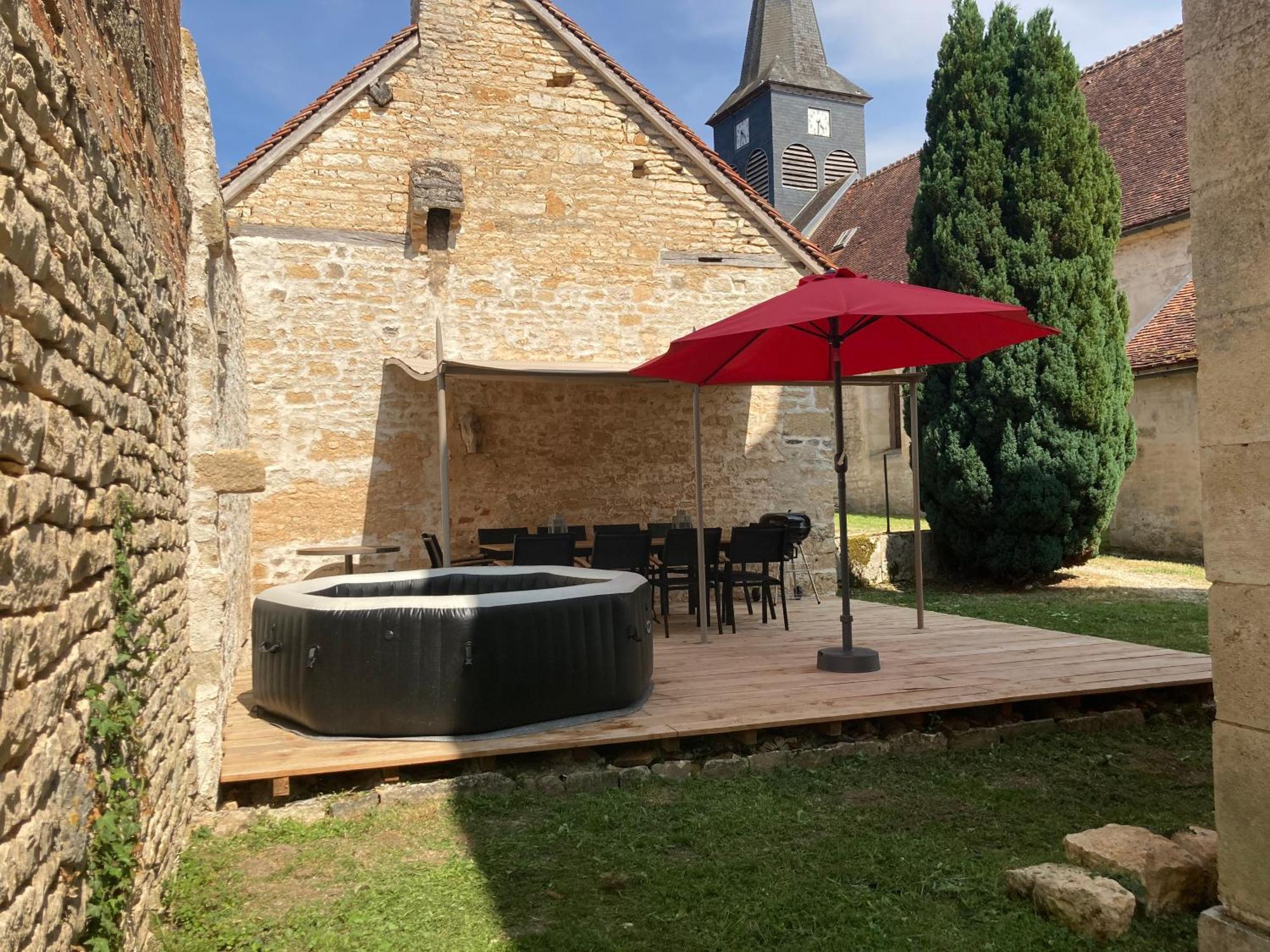 Le Presbytere - Touillon, Jacuzzi, 4 Chambres Pour 10 מראה חיצוני תמונה